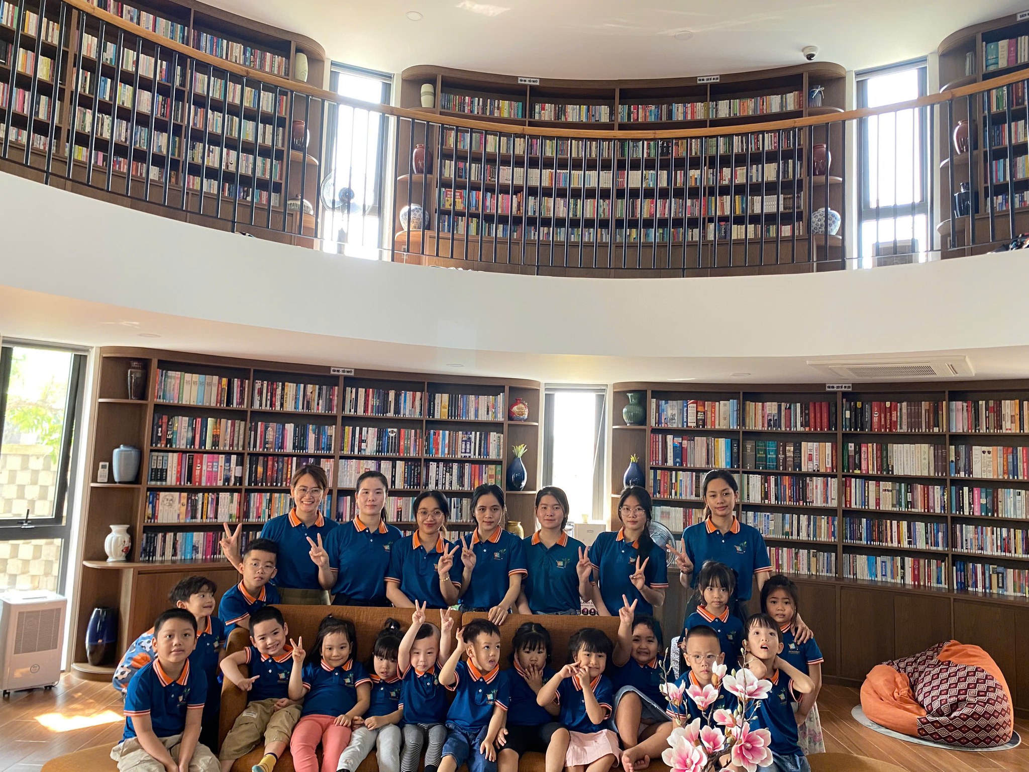anh-thu-vien-10